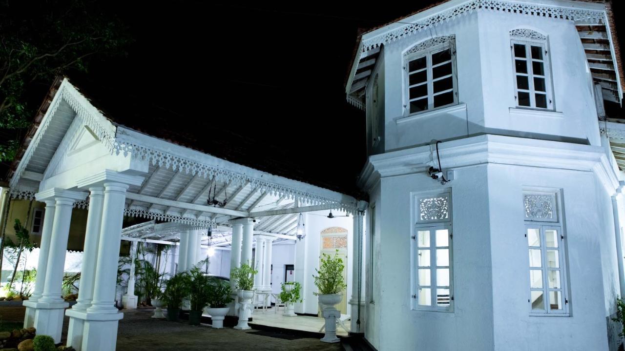 Beverly Villa Dehiwala-Mount Lavinia Exterior photo